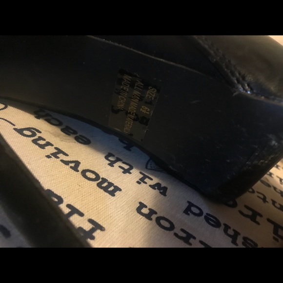 Sexy ankle boots. - Picture 4 of 5